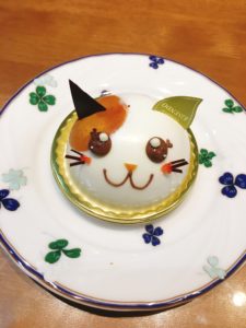 猫のケーキ