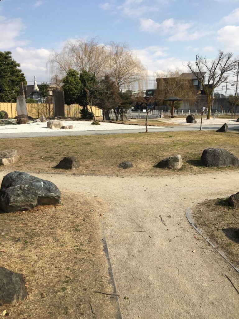 春日井市の道風公園